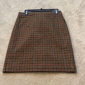J crew Houndstooth skirt